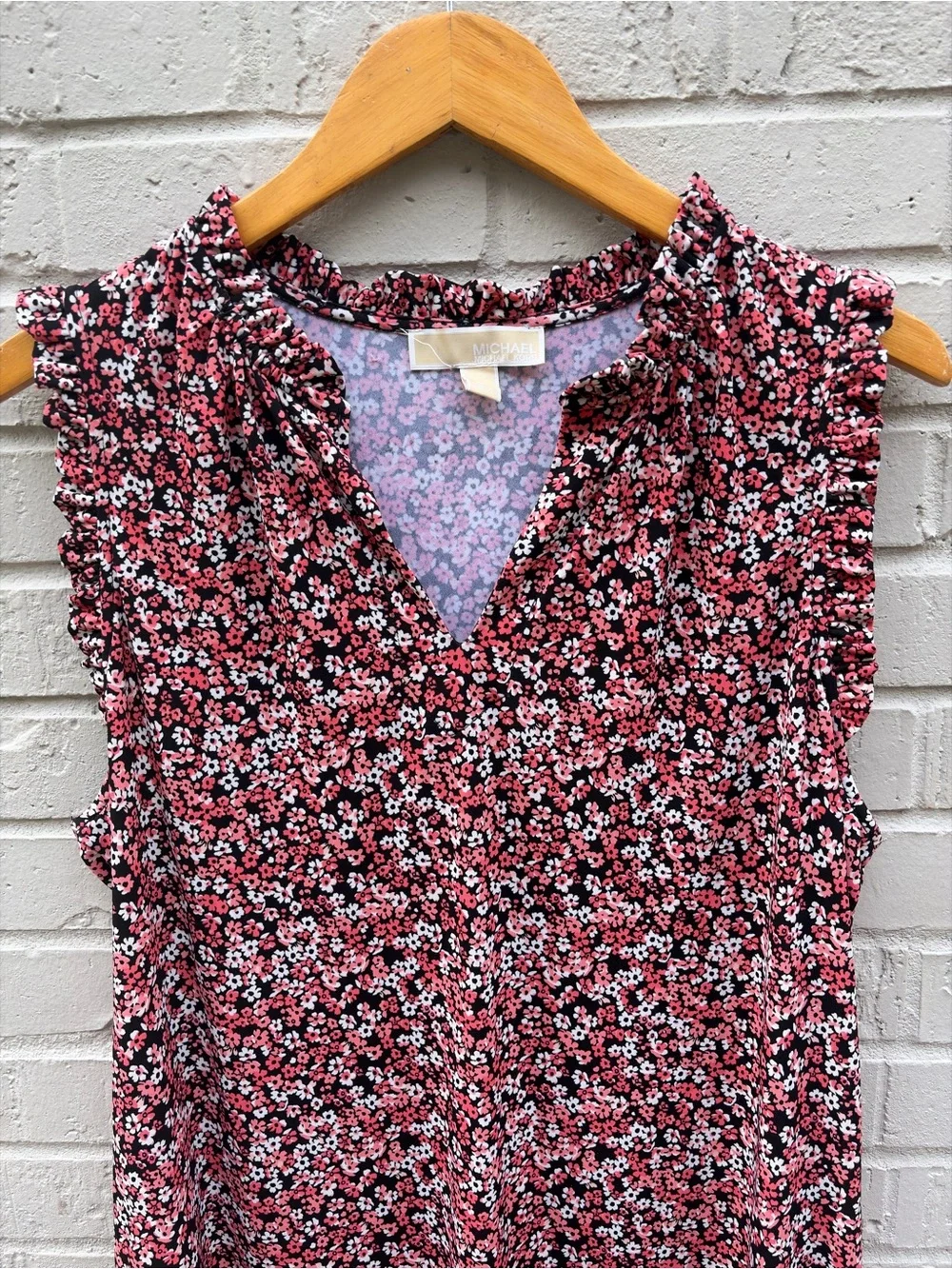 Michael Kors Sleeveless V-Neck Floral Shift Dress - Pink/Black/White
